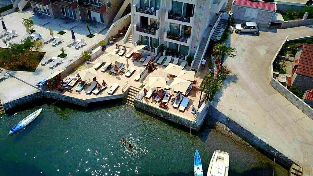 Apartments Zukovac Tivat Eksteriør billede